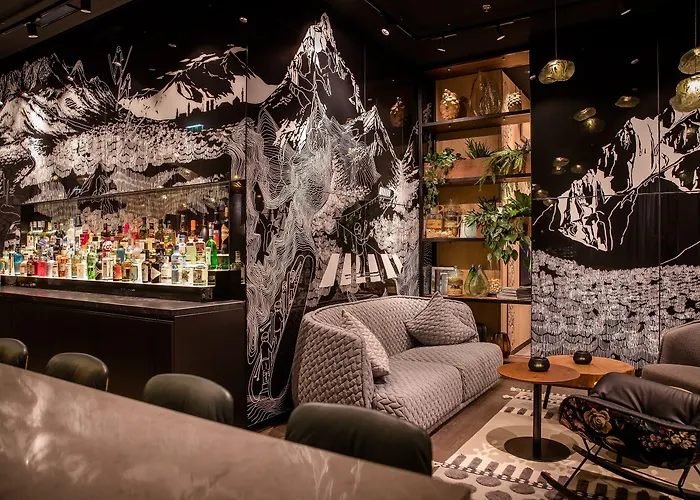 One فندق إنسبروك